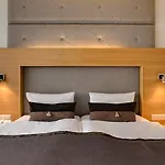 Otel Continental 4*