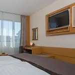 Continental 4*