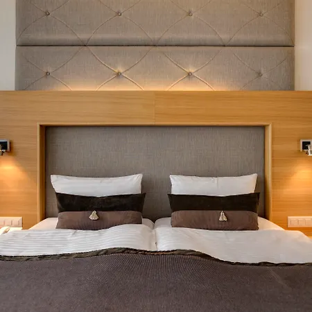 Hotell Continental 4*