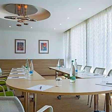 Continental 4*