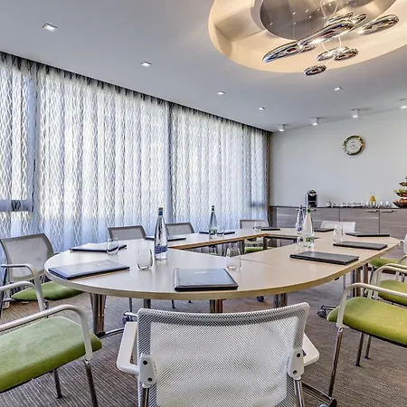 Continental 4*