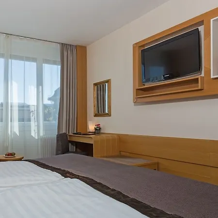 Continental 4*