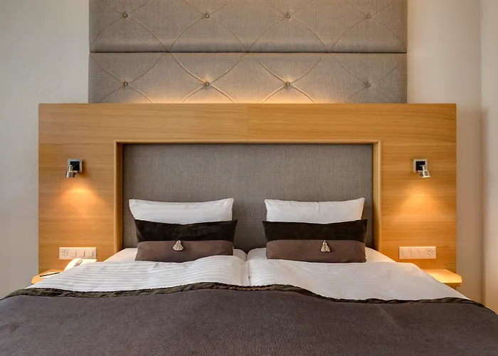 Ξενοδοχείο Continental 4*