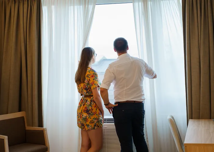 Ξενοδοχείο Continental 4*