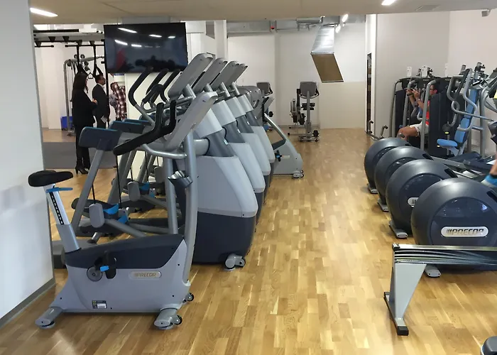 كونتيننتال 4*