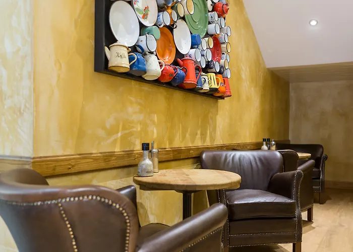 كونتيننتال فندق 4*